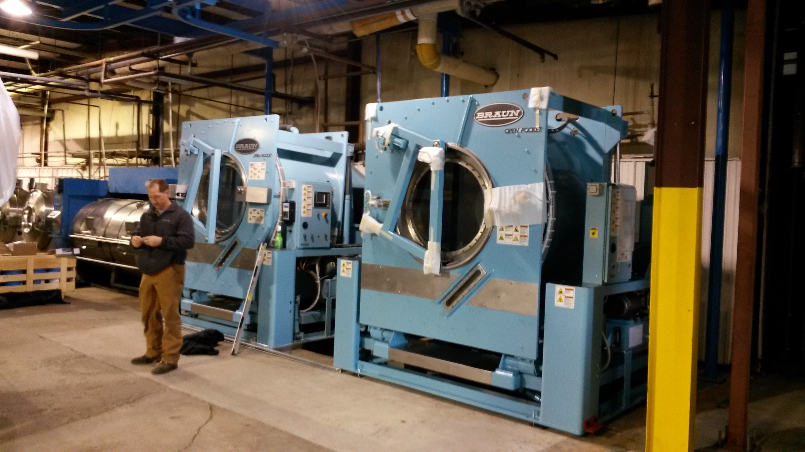 Coin Laundromat Equipment