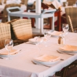 how to find restaurant linen service